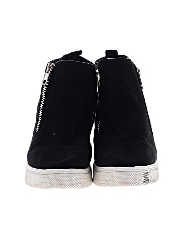 Steve Madden Ankle Boots (view 2)
