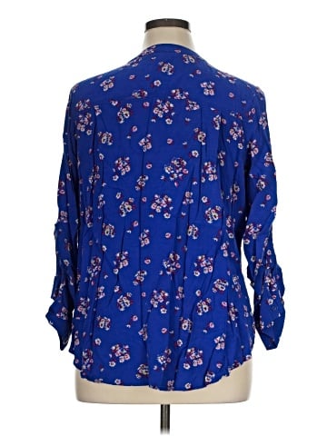 a.n.a. A New Approach 3/4 Sleeve Blouse (view 2)