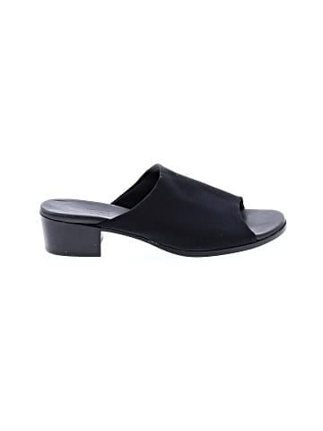 Munro American Sandals (view 1)