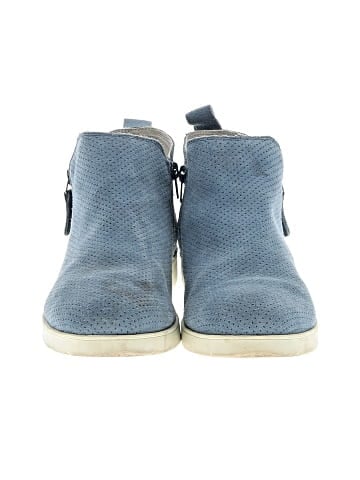 White Mountain Ankle Boots (view 2)
