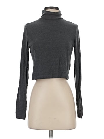 Wild Fable Long Sleeve Top (view 1)