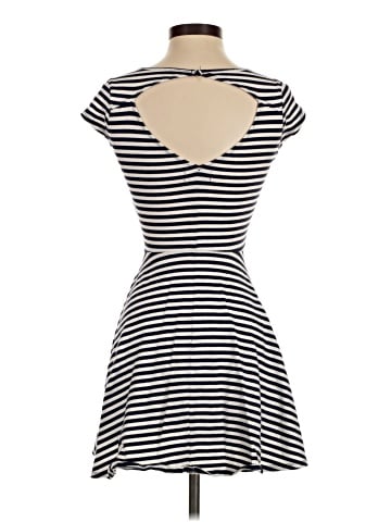 American Eagle Outfitters Casual Dress (view 2)
