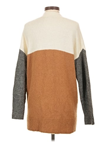Madewell Allston Double-Button Cardigan Sweater in Colorblock (view 2)