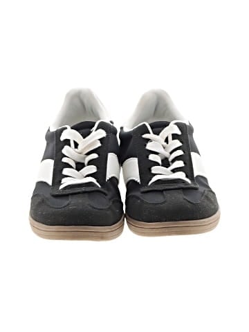 Universal Thread Sneakers (view 2)
