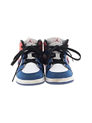 Air Jordan Sneakers (view 2)