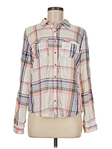Maurices Long Sleeve Button-Down Shirt (view 1)