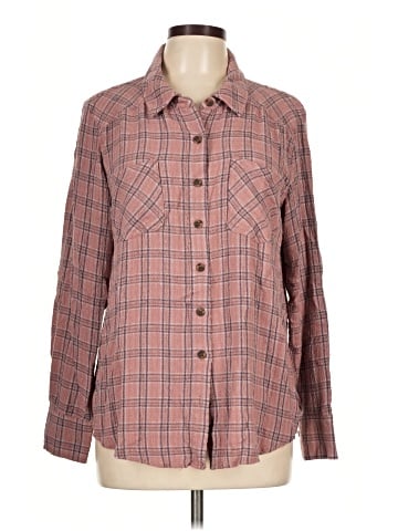 Maurices Long Sleeve Button-Down Shirt (view 1)