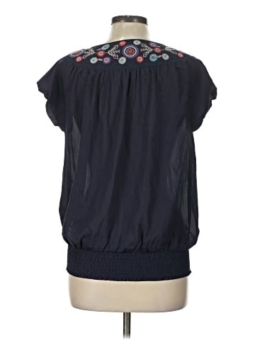 Buttons Short Sleeve Blouse (view 2)