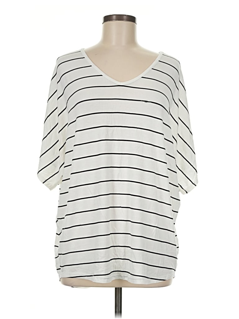 Pre-owned 24/7 Maurices 3/4 Sleeve T-shirt In Ivory