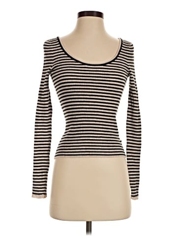 Universal Thread Pullover Sweater (view 1)