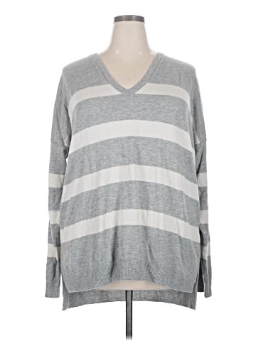 Gap Pullover Sweater (view 1)