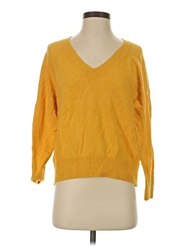 Old Navy Pullover Sweater (view 1)