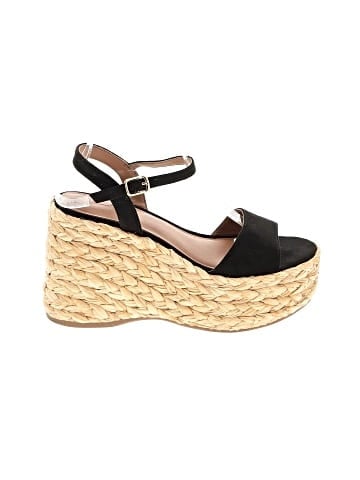 Universal Thread Wedges (view 1)