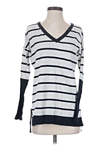 Fate Pullover Sweater (view 1)