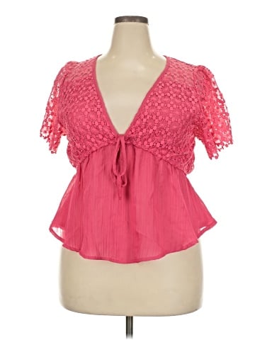 Daytrip Short Sleeve Blouse (view 1)