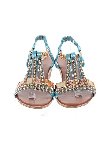 Unbranded Wedges (view 2)