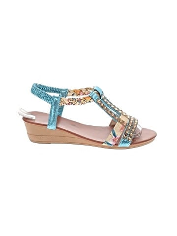 Unbranded Wedges (view 1)