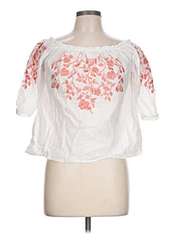 Charlotte Russe 3/4 Sleeve Blouse (view 1)