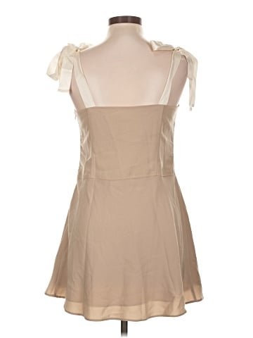 Le Lis Cocktail Dress (view 2)