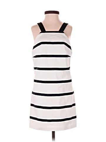 Trafaluc by Zara Casual Dress (view 1)
