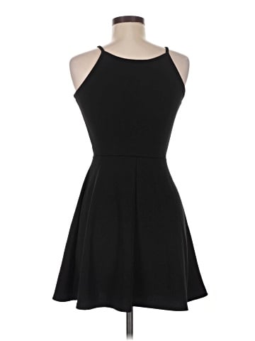 Olivia Rae Cocktail Dress (view 2)