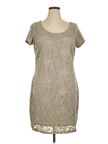 Tiana B. Casual Dress (view 1)