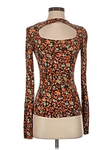 Victoria Beckham Long Sleeve Top (view 1)