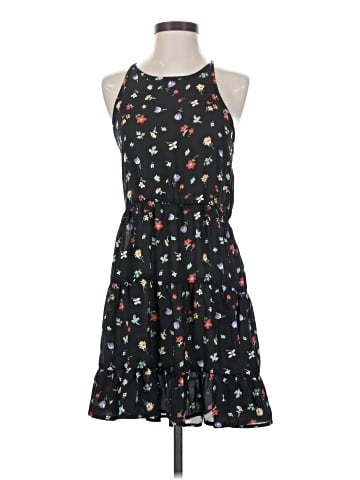 Pins and Needles Casual Dress (view 1)