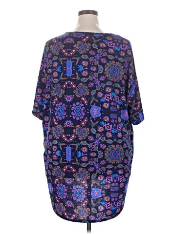 Lularoe Short Sleeve Blouse (view 2)