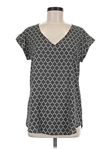 Express Short Sleeve Top (view 1)