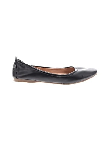 Universal Thread Flats (view 1)