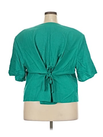 August Max Woman Short Sleeve Silk Top (view 2)