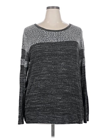 Laila Jayde Pullover Sweater (view 1)