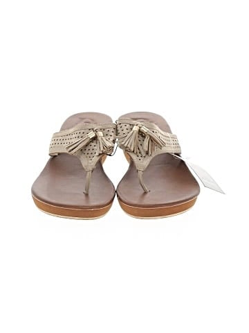 Dana Buchman Wedges (view 2)