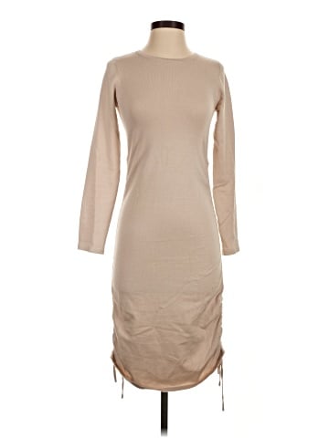 Le Lis Casual Dress (view 1)