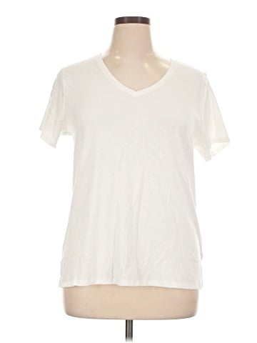 Croft & Barrow Short Sleeve T-Shirt (view 1)