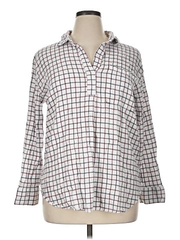Liz Claiborne Long Sleeve Button-Down Shirt (view 1)