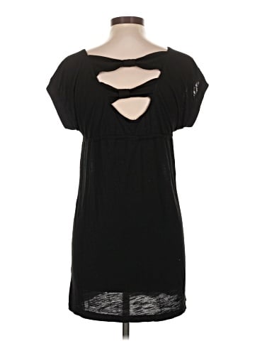 Belle Du Jour Casual Dress (view 2)