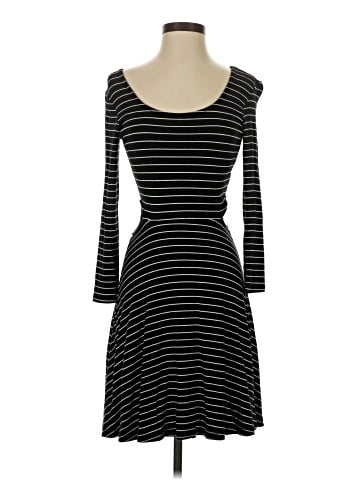 American Eagle Outfitters Casual Dress (view 1)