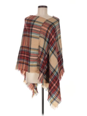 Versona Poncho (view 1)