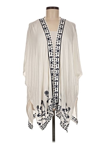 Knox Rose Poncho (view 1)