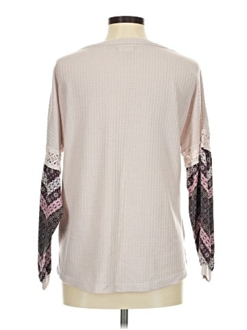 Maurices Long Sleeve T-Shirt (view 2)