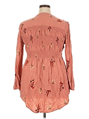 Torrid 3/4 Sleeve Blouse (view 2)
