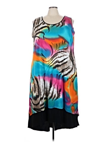 Kate & Mallory designs Casual Dress (view 1)