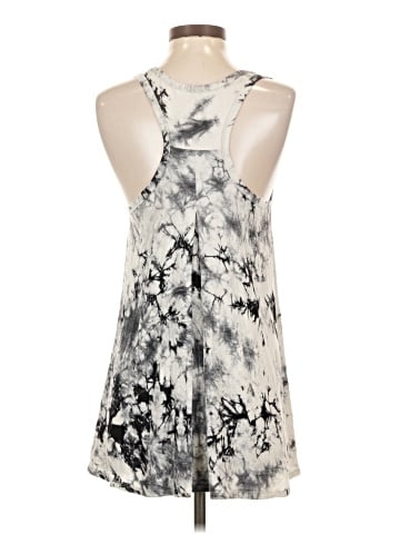 Ginger G. Tank Top (view 2)