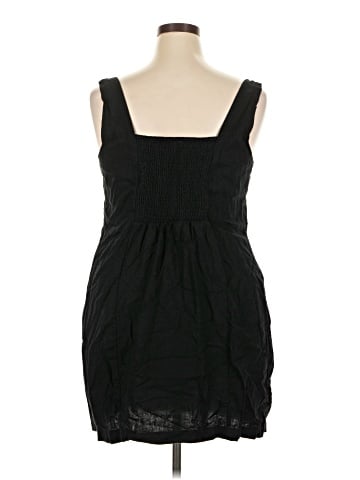 Old Navy Cocktail Dress (view 2)