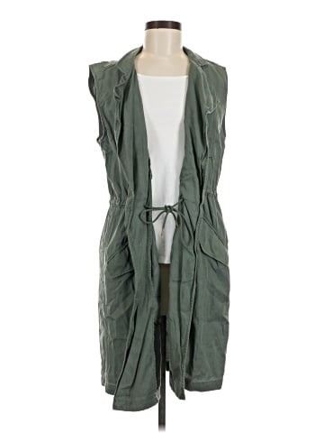 Gap Vest (view 1)