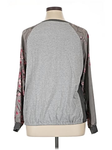 Chico's Long Sleeve T-Shirt (view 2)