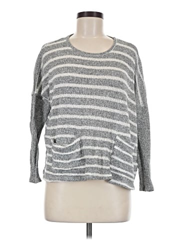 Cherish Pullover Sweater (view 1)