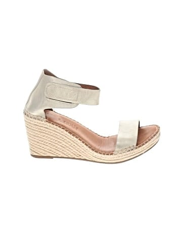 Gentle Souls Wedges (view 1)